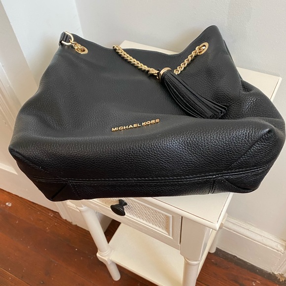 Michael Kors Drop Chain Strap Leather Shoulder Bag - Picture 7 of 16